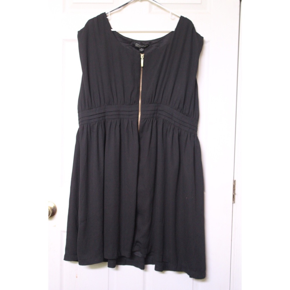 Forever 21 front zipper dress size 3X